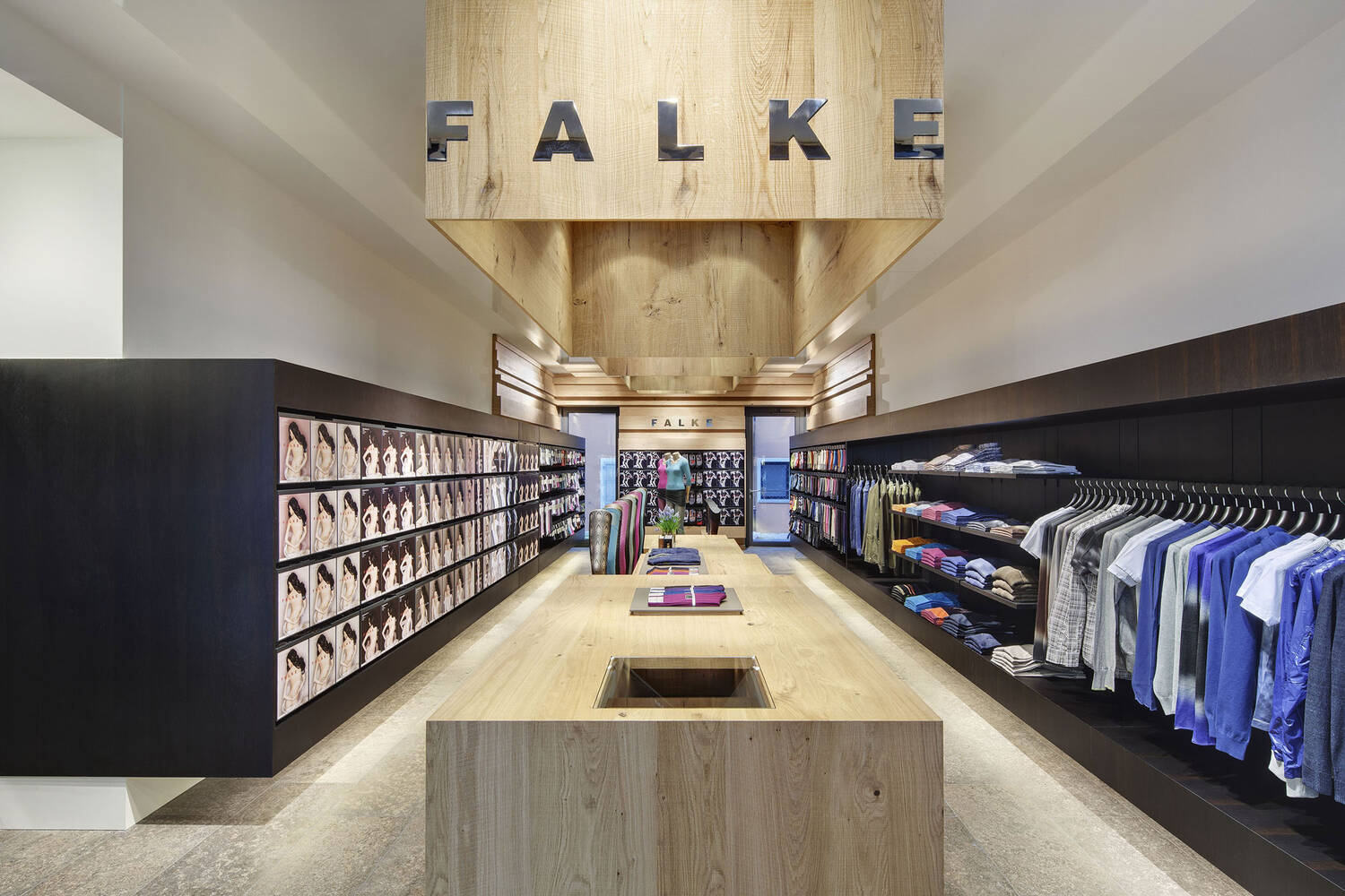 Bild des Projekts Falke Concept Store